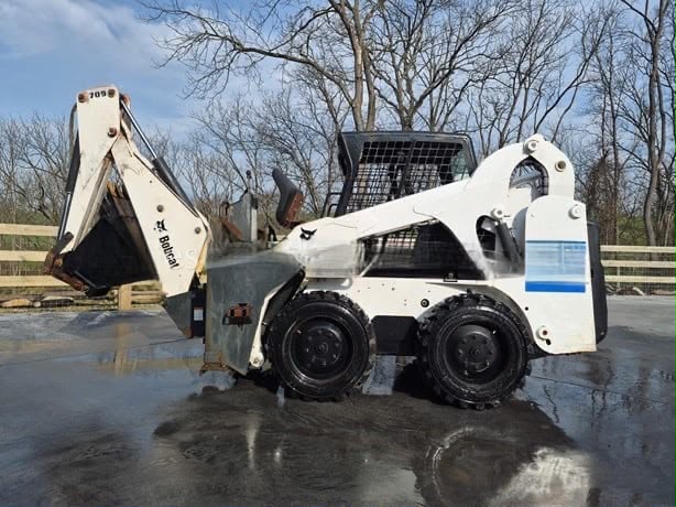 Mini Cargador Bob Cat 773